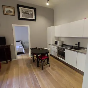 https://appartamento-vitruvio42.it-lombardy.com