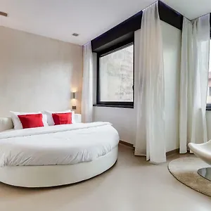 Emerald Luxury Roma